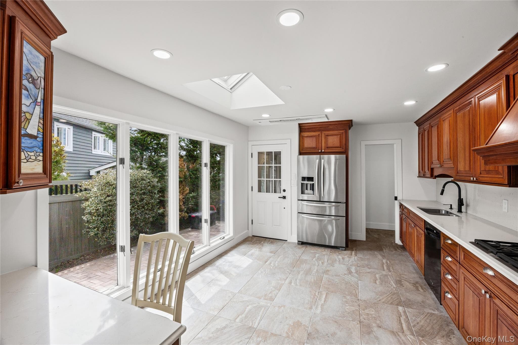 119 Alhambra Road thumbnail 9