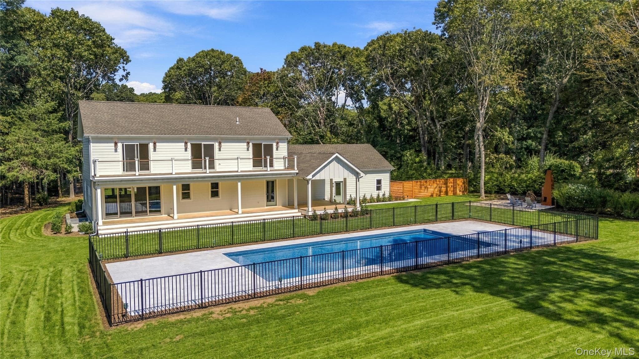 795 Bayview Avenue thumbnail 5