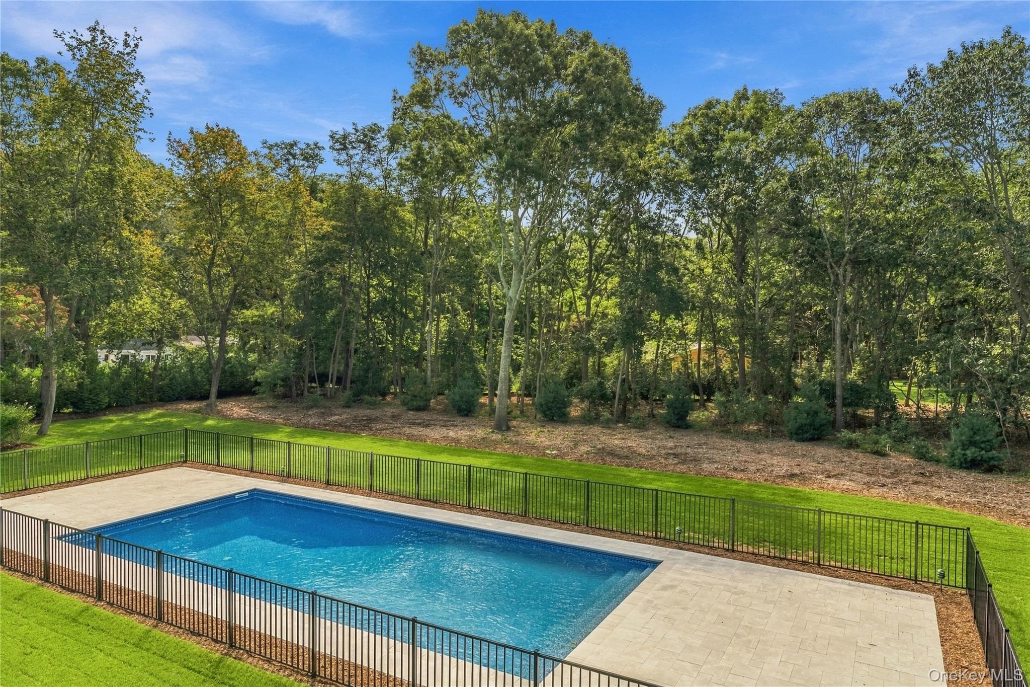 795 Bayview Avenue thumbnail 43