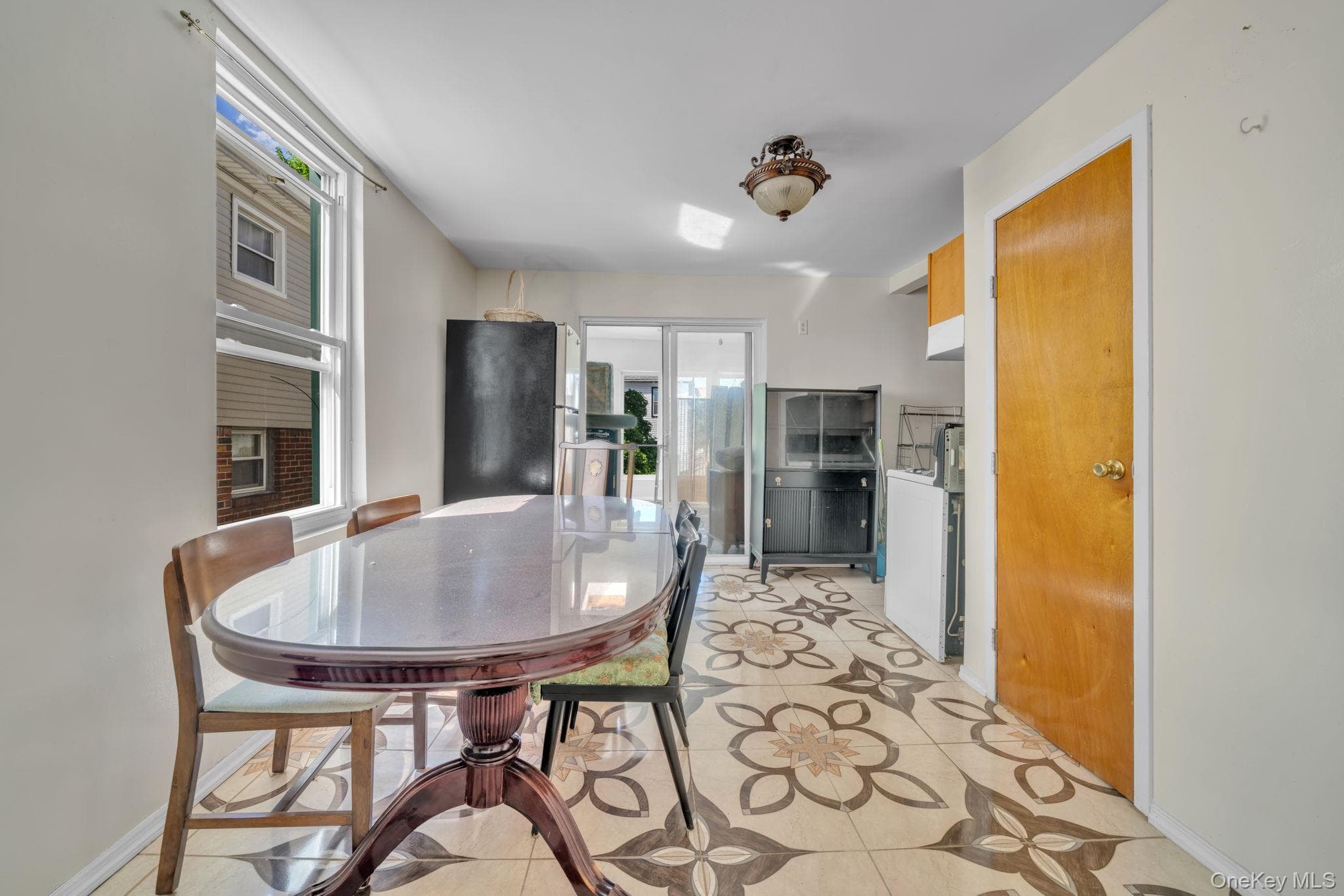 1232 E 92nd Street thumbnail 11