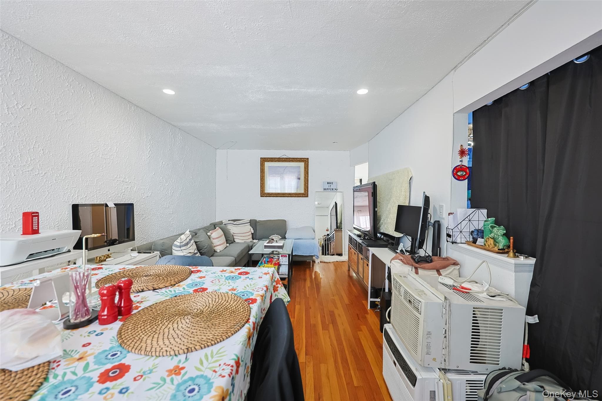 3231 71 Street thumbnail 4