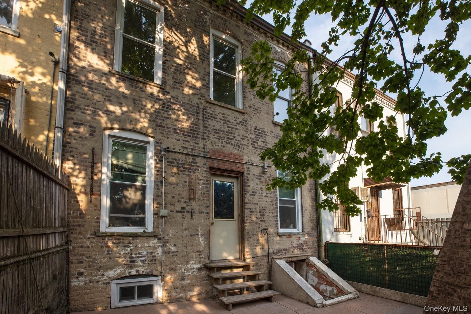 501 Vandervoort Avenue thumbnail 30