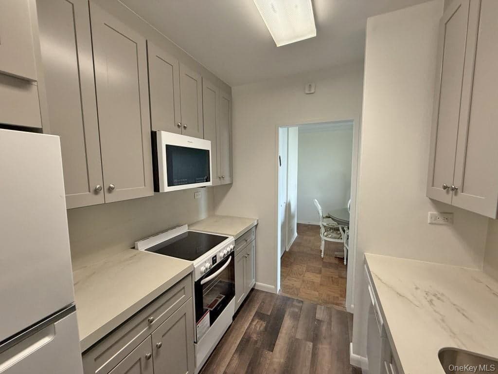 269-10 Grand Central Parkway Unit: 7X thumbnail 10