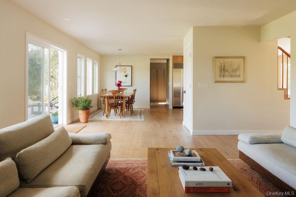 325 Cedar Heights Road thumbnail 9