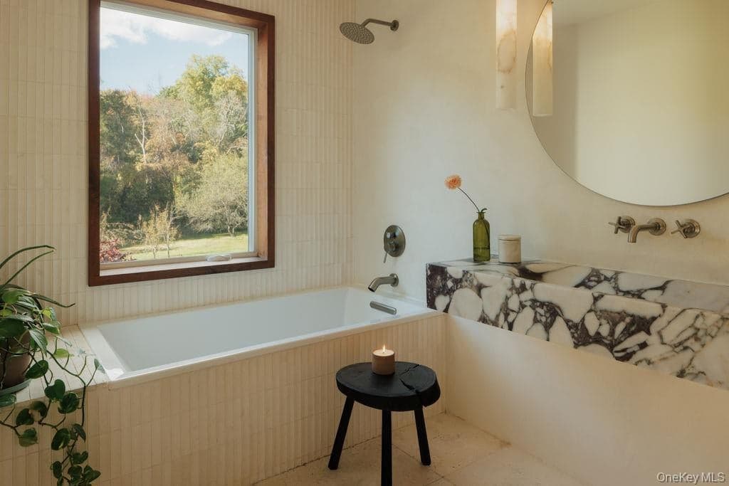 325 Cedar Heights Road thumbnail 13