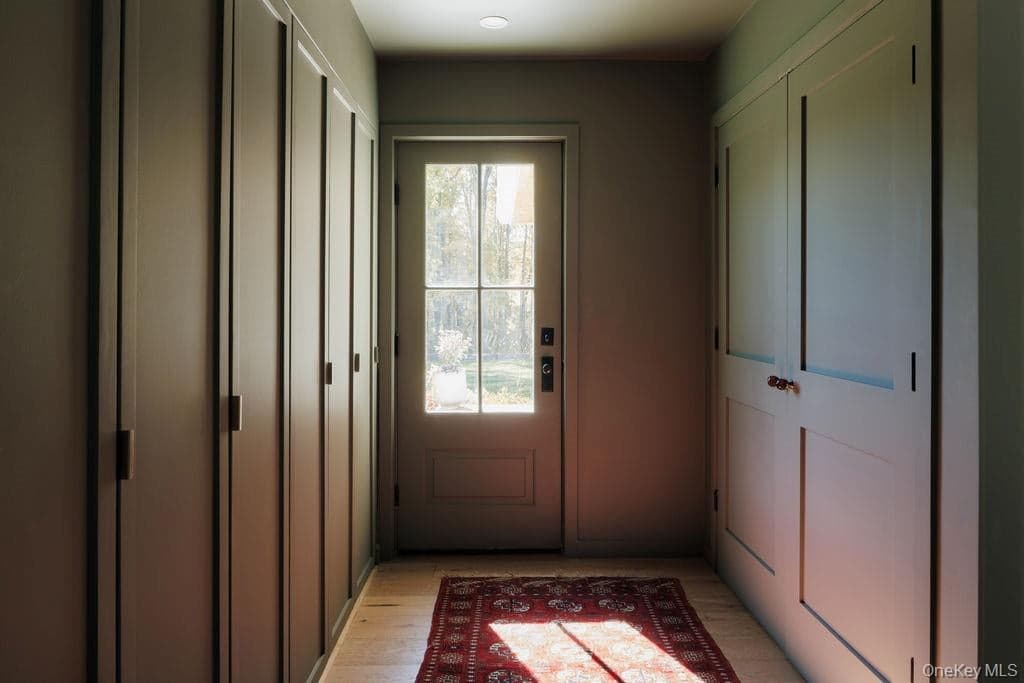 325 Cedar Heights Road thumbnail 19