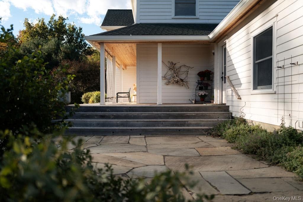 325 Cedar Heights Road thumbnail 20