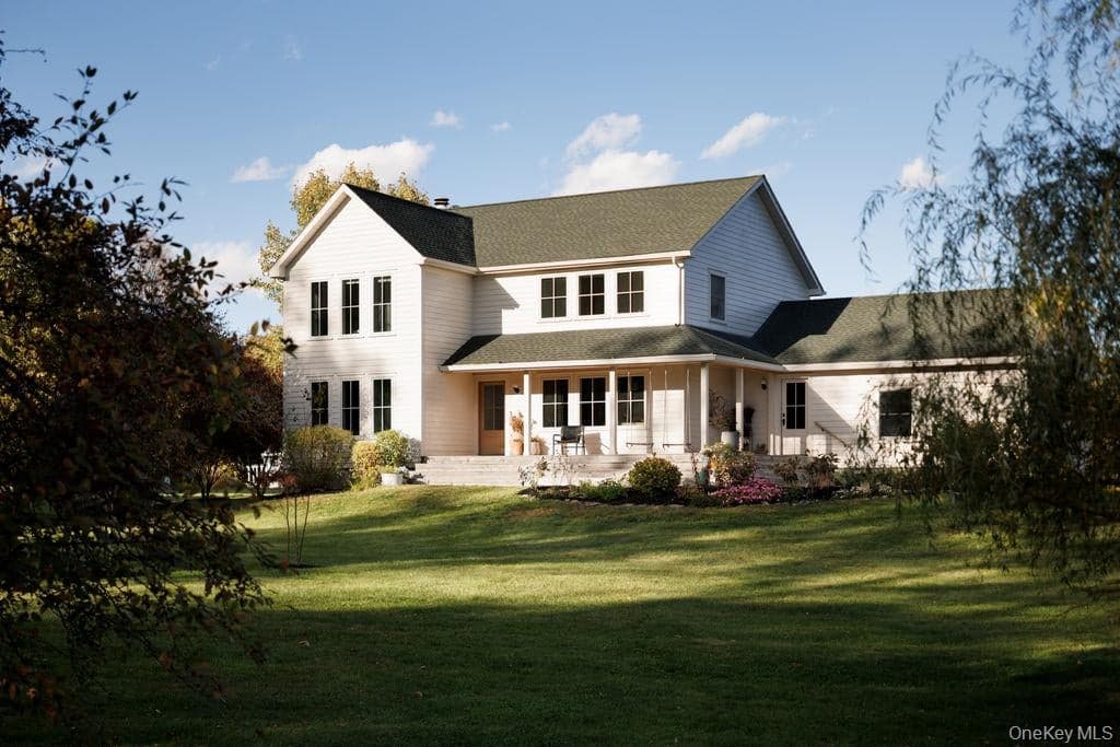 325 Cedar Heights Road thumbnail 2