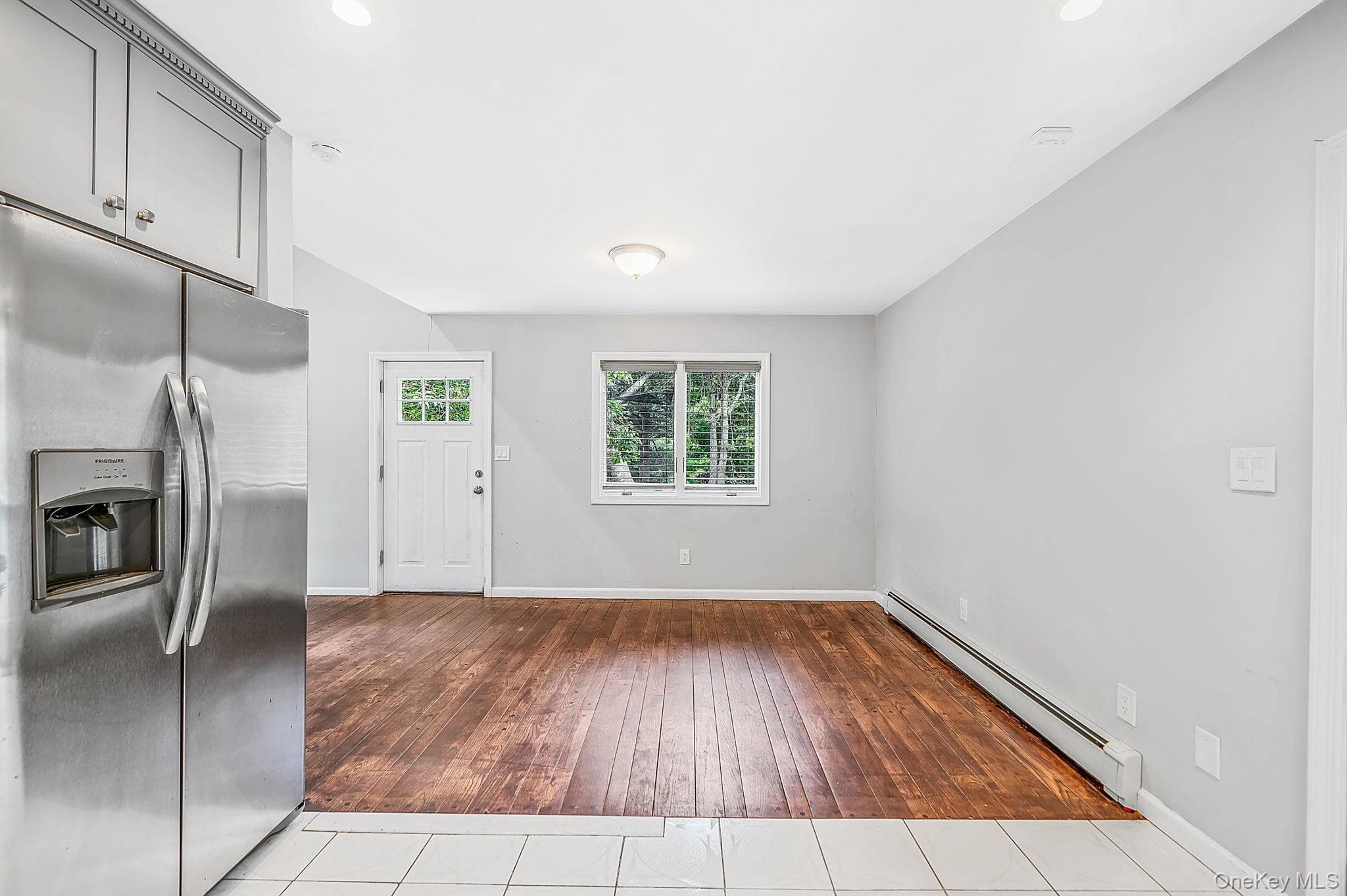 95 W Bartlett Road thumbnail 15