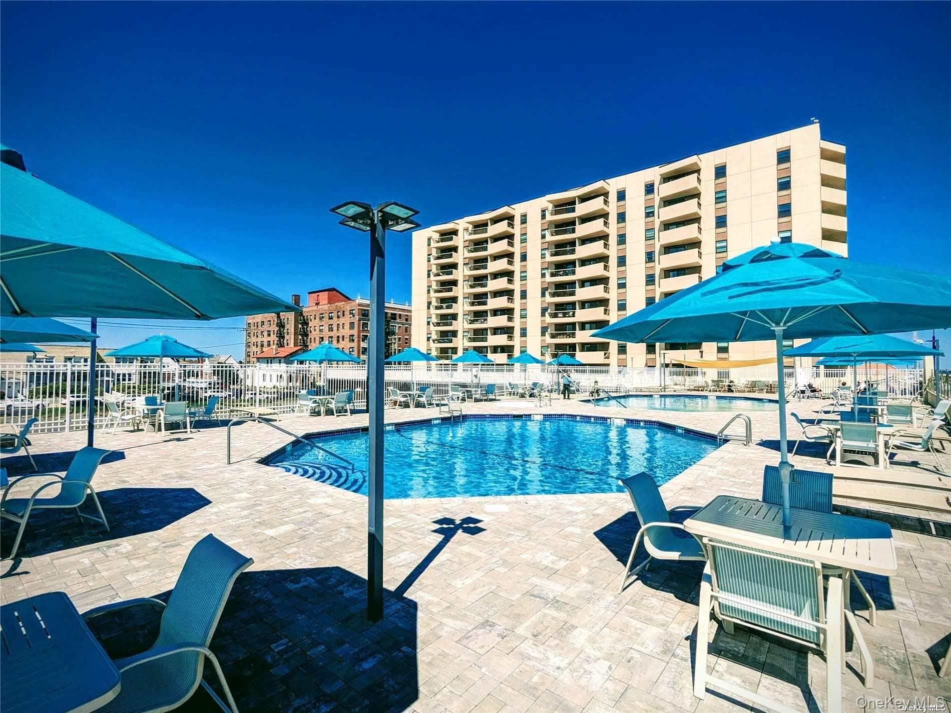 360 Shore Road Unit: 4B thumbnail 5