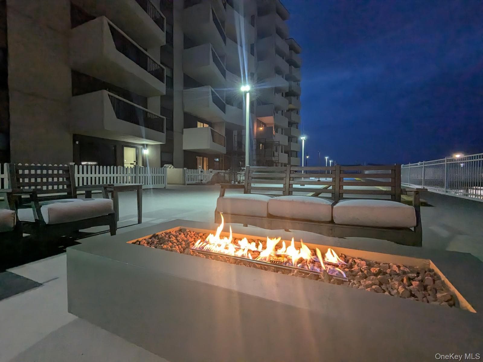 360 Shore Road Unit: 4B thumbnail 10