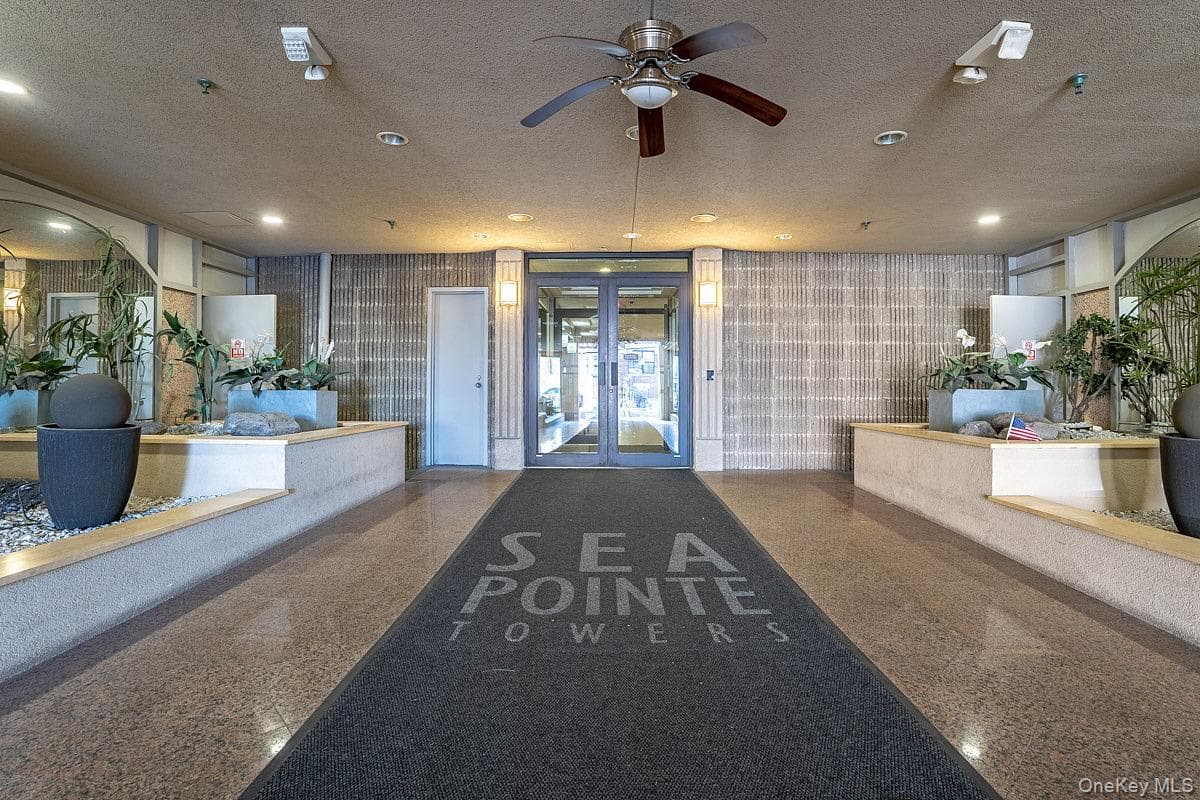 360 Shore Road Unit: 4B thumbnail 3