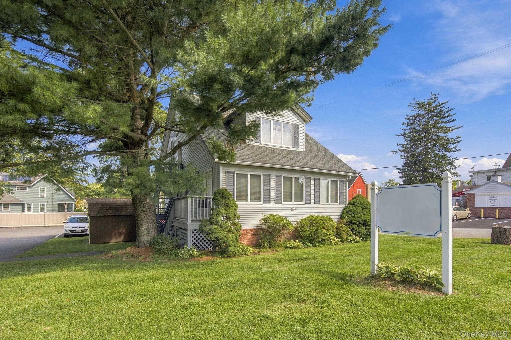 2149 Albany Post Road thumbnail 2
