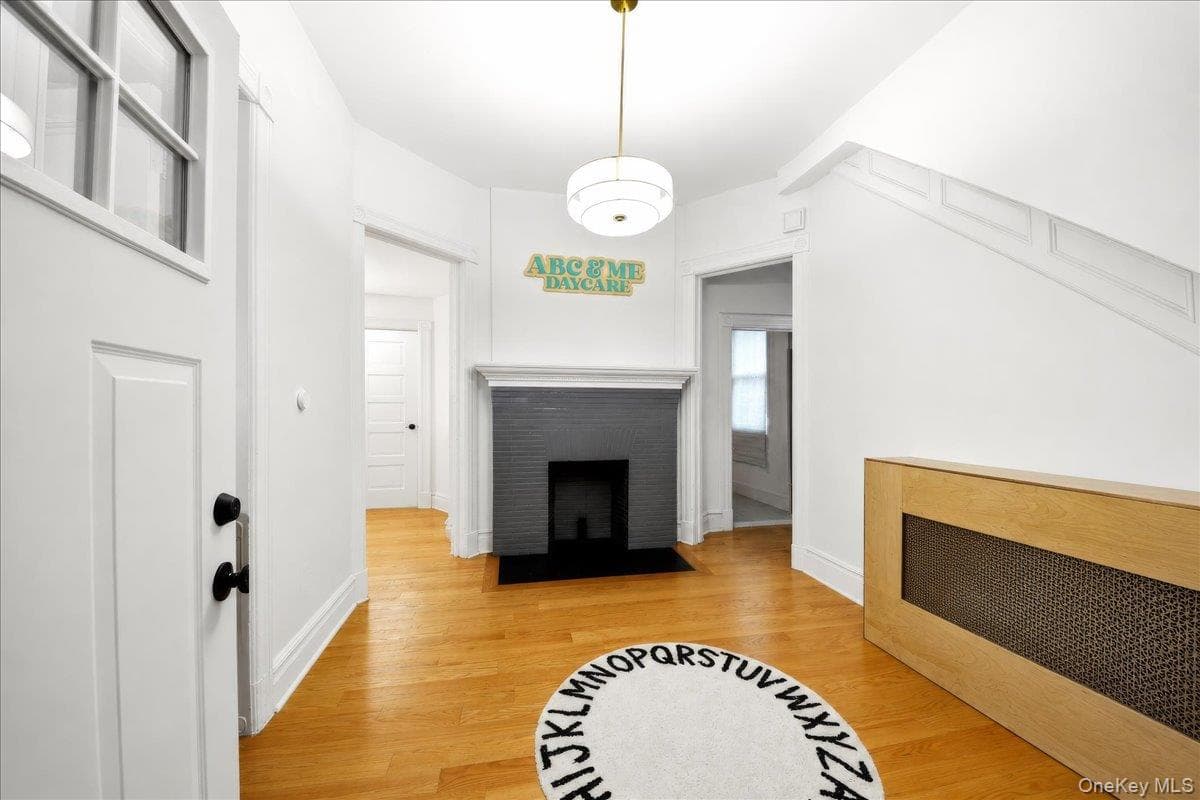 50 S 7th Avenue thumbnail 4