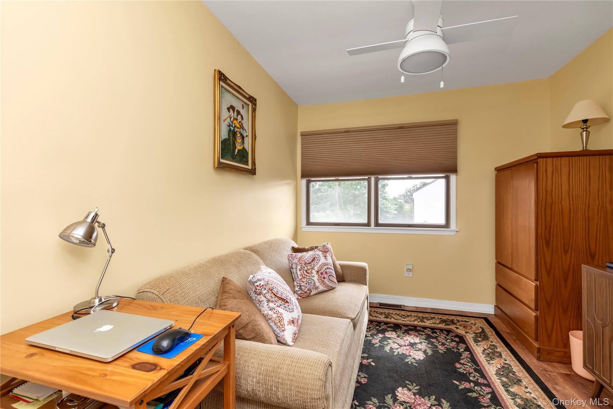 2189 Jerusalem Avenue thumbnail 14