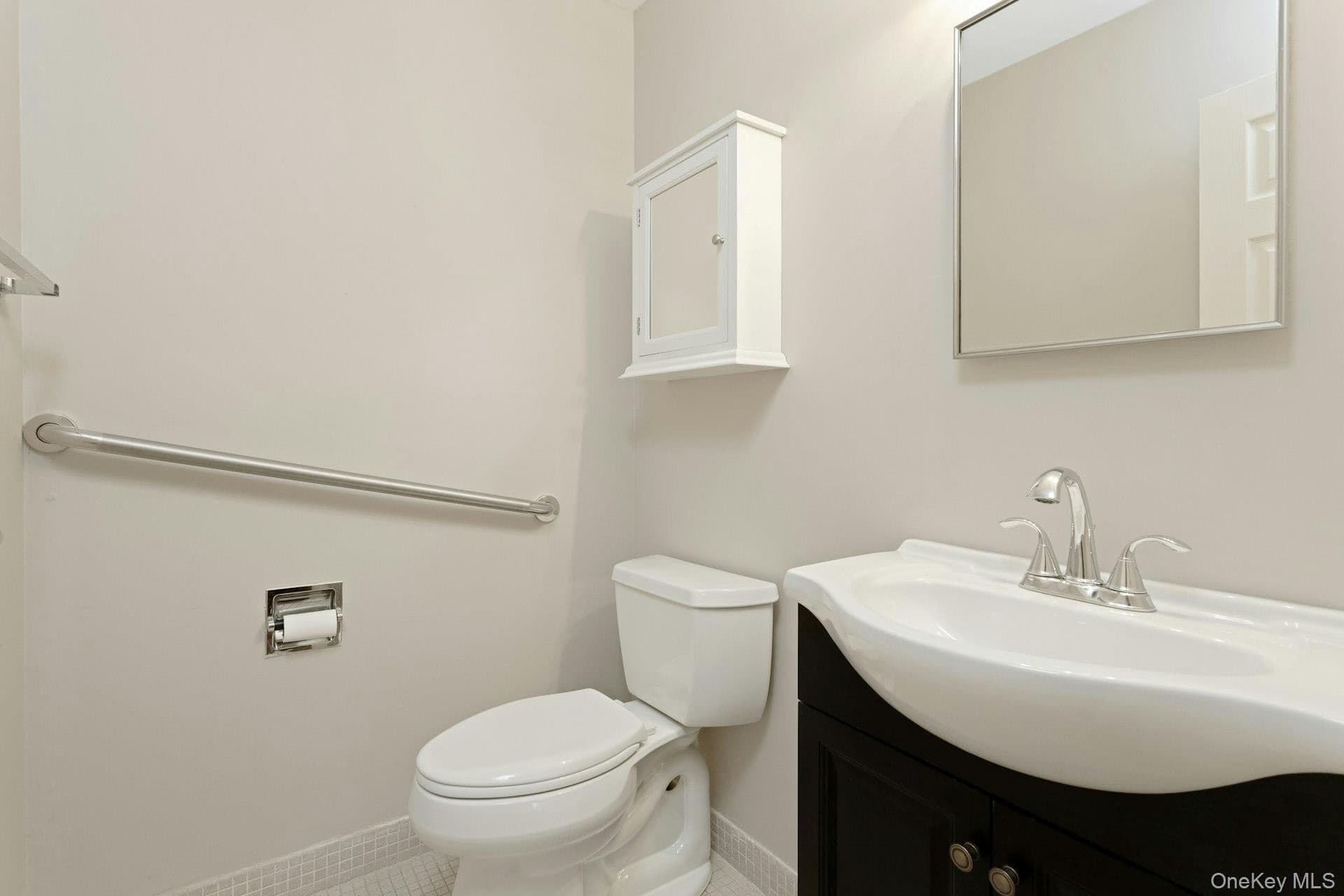 34 Warwick Place Unit: B thumbnail 12