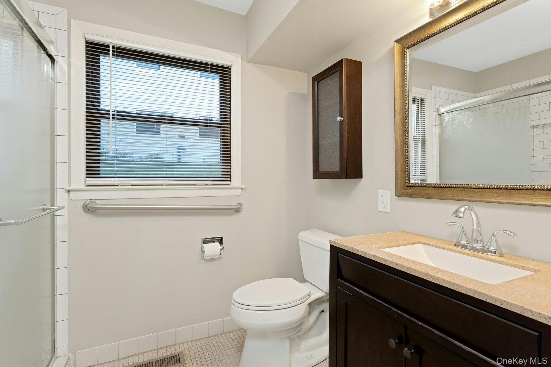 34 Warwick Place Unit: B thumbnail 19
