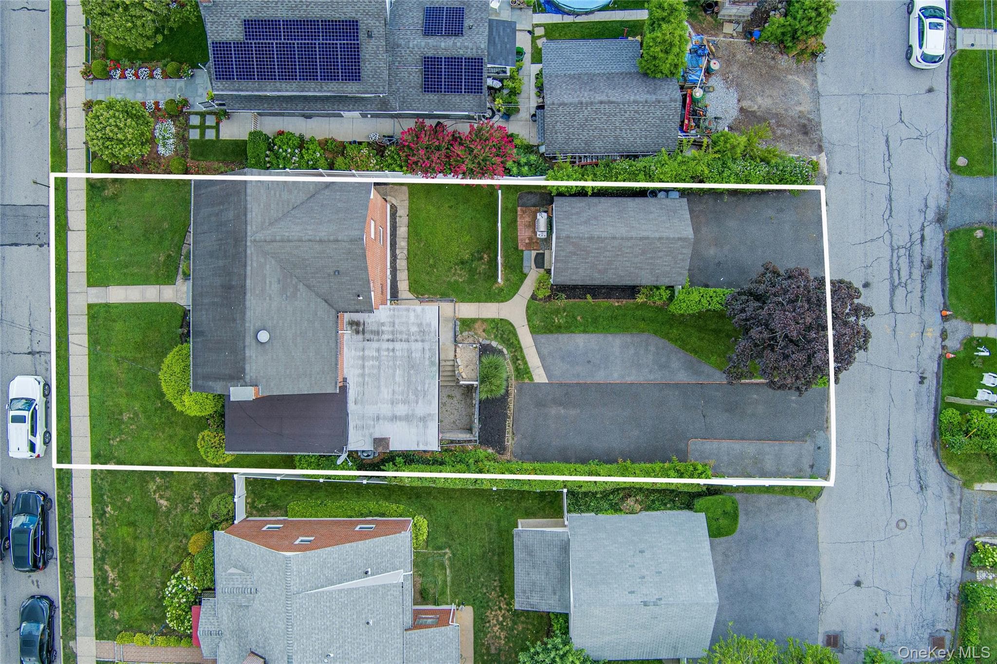 54 Bowman Avenue thumbnail 2
