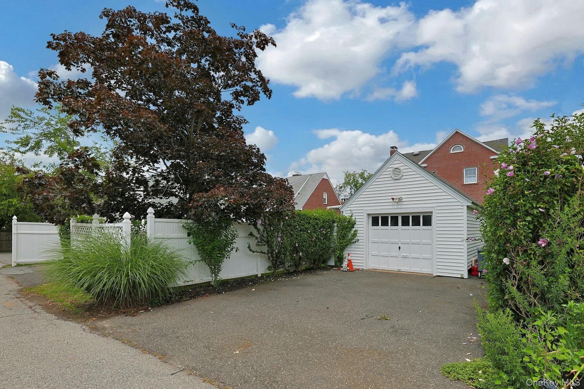 54 Bowman Avenue thumbnail 26