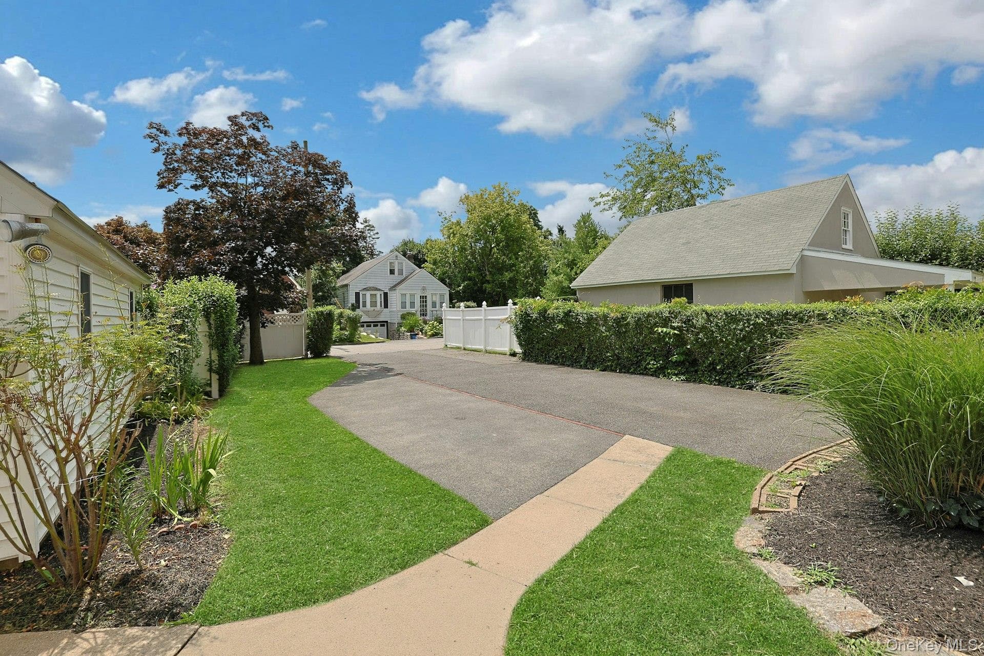 54 Bowman Avenue thumbnail 27
