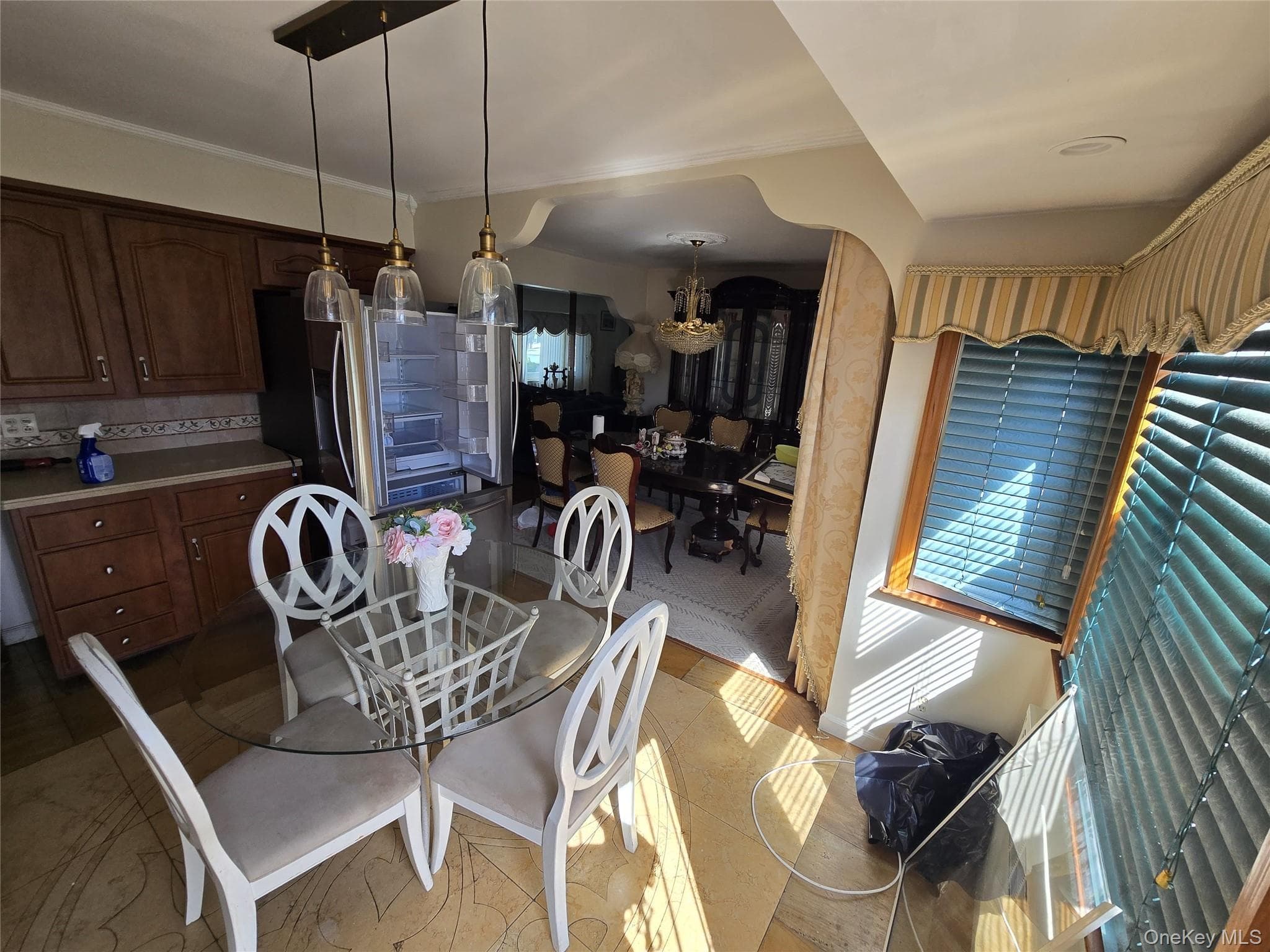 950 Linkwood Drive thumbnail 3
