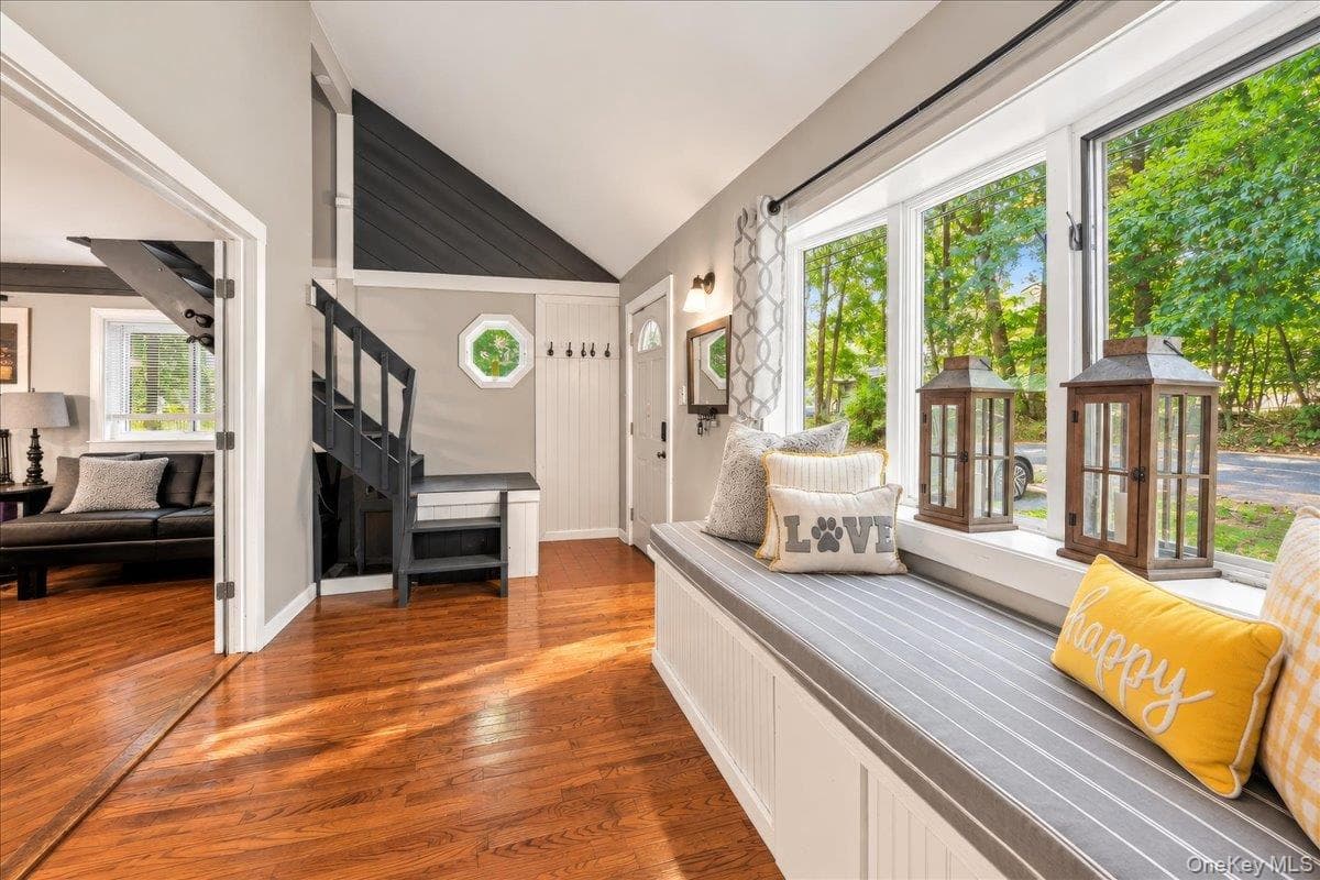 17 Lakelands Avenue thumbnail 20