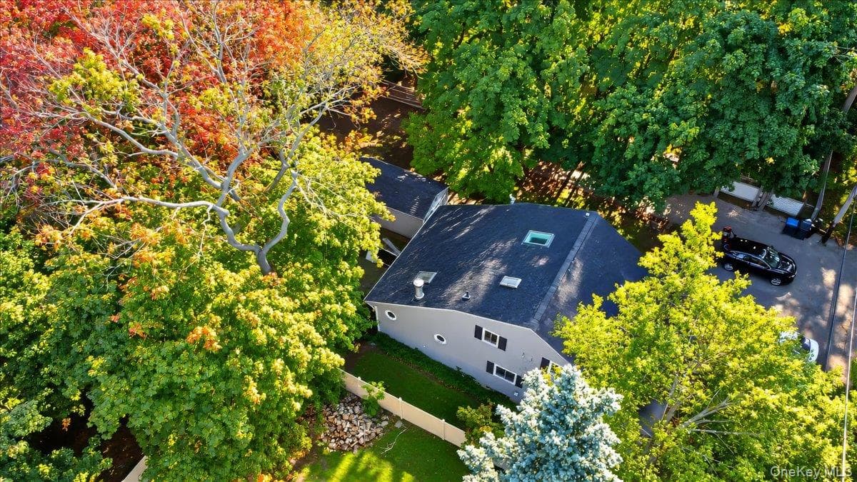 17 Lakelands Avenue thumbnail 36