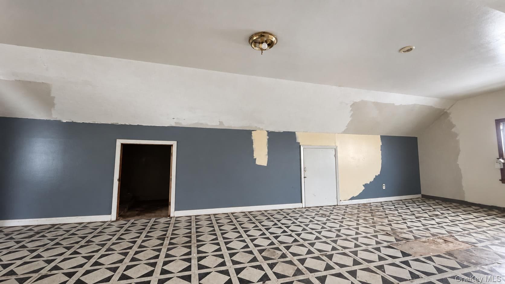 33 S Terrace Avenue thumbnail 5