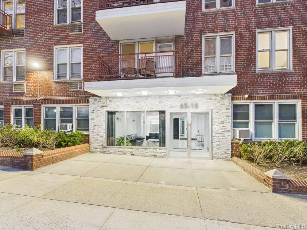 6515 Alderton Street Unit: 3F, Rego Park