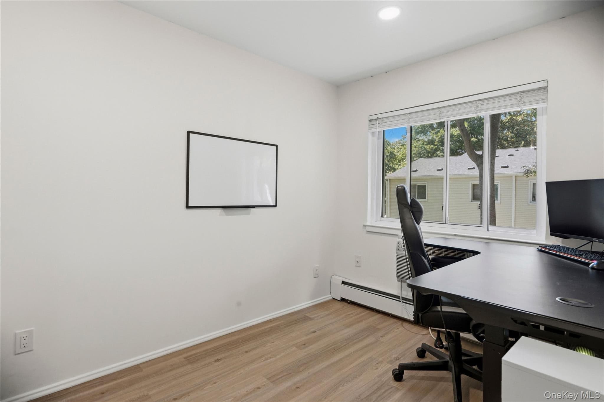 36 Richmond Boulevard Unit: 4A thumbnail 17