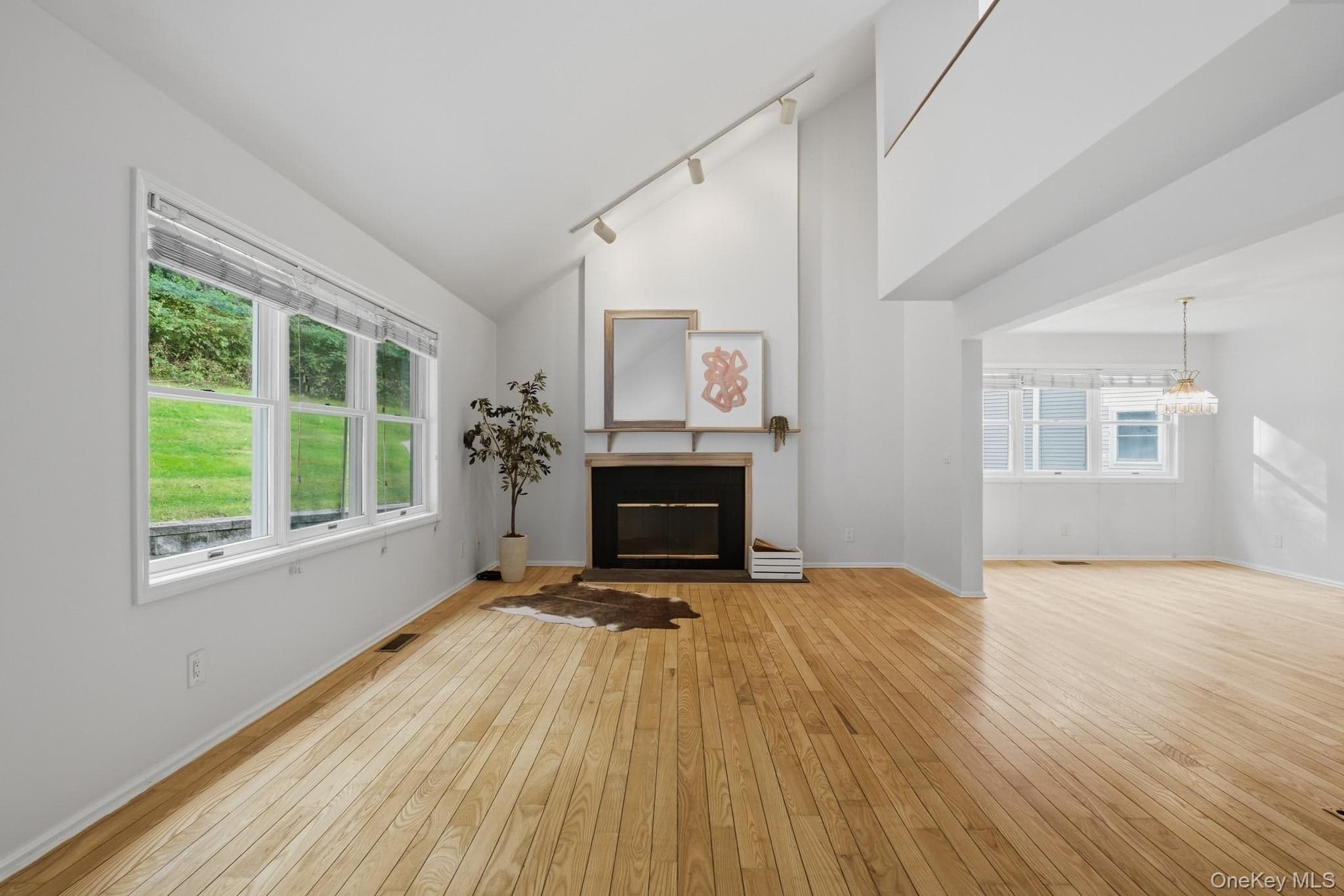 1452 Iroquois Street thumbnail 6