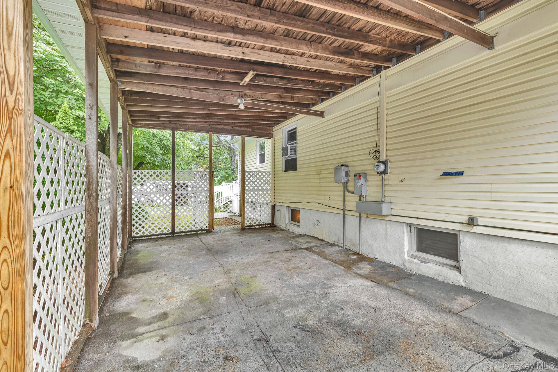 12 Dover Avenue thumbnail 4