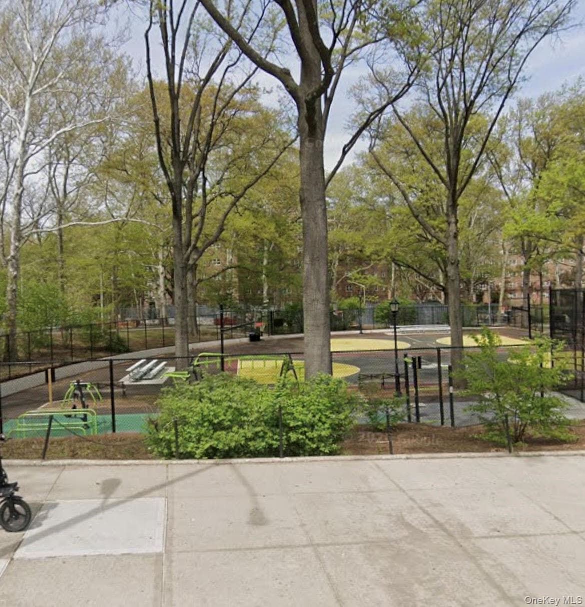 1162 Adee Avenue thumbnail 8