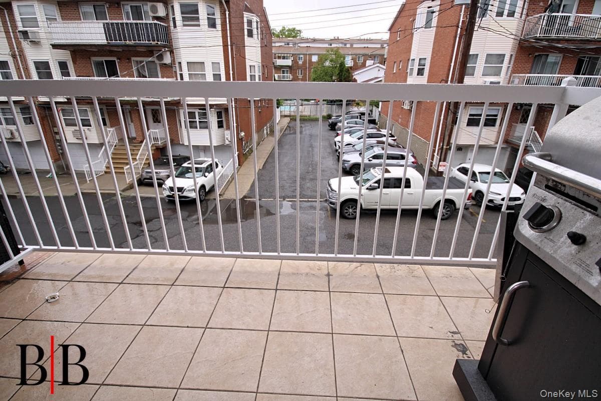 18 Cove Lane Unit: 7G thumbnail 3