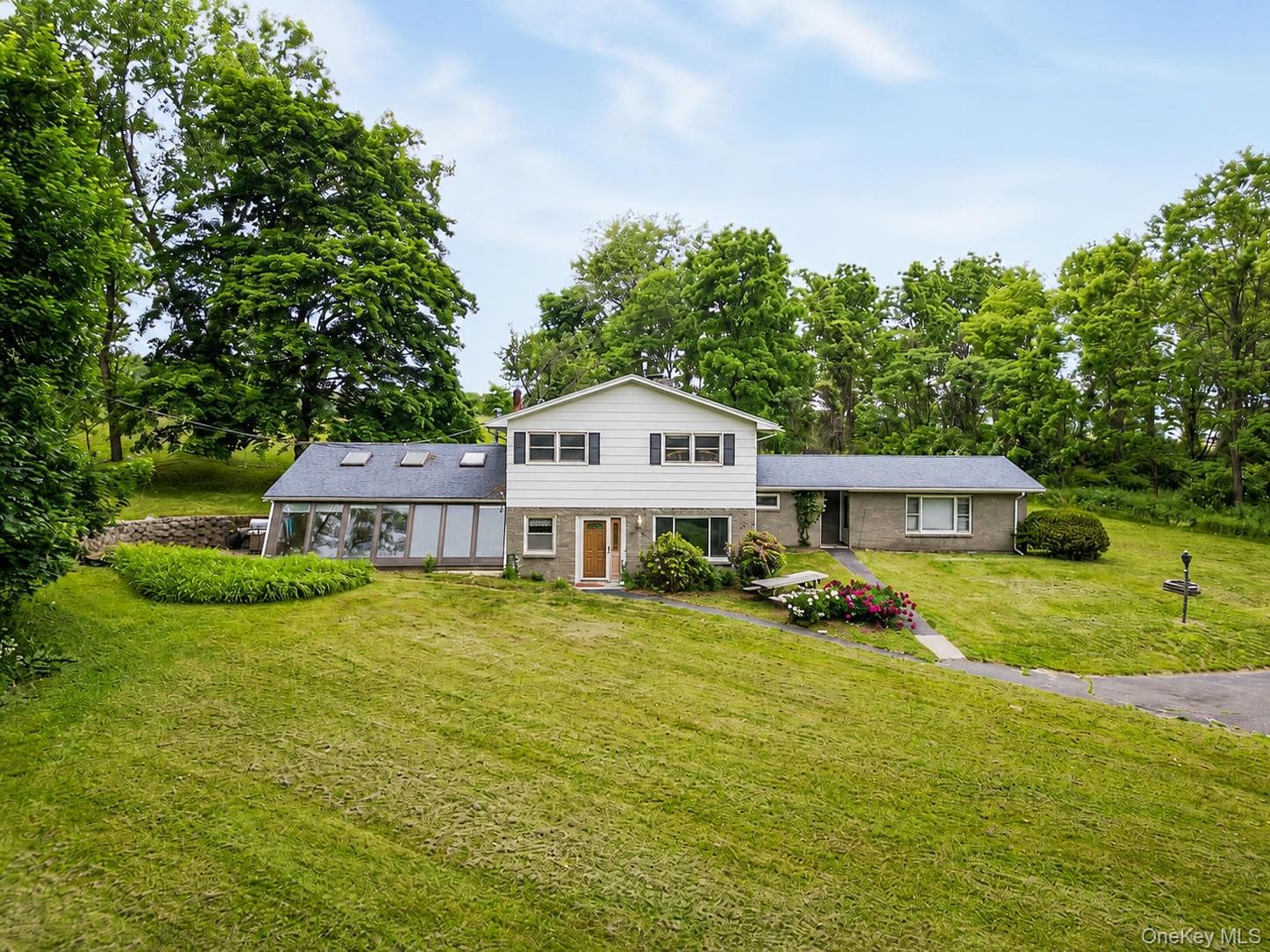 21 Courts Lane, Hudson