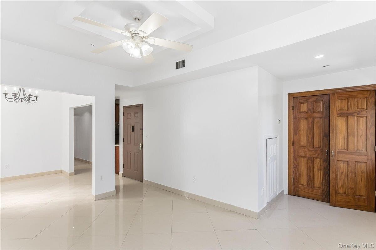 8424 Lefferts Boulevard Unit: 2C thumbnail 3