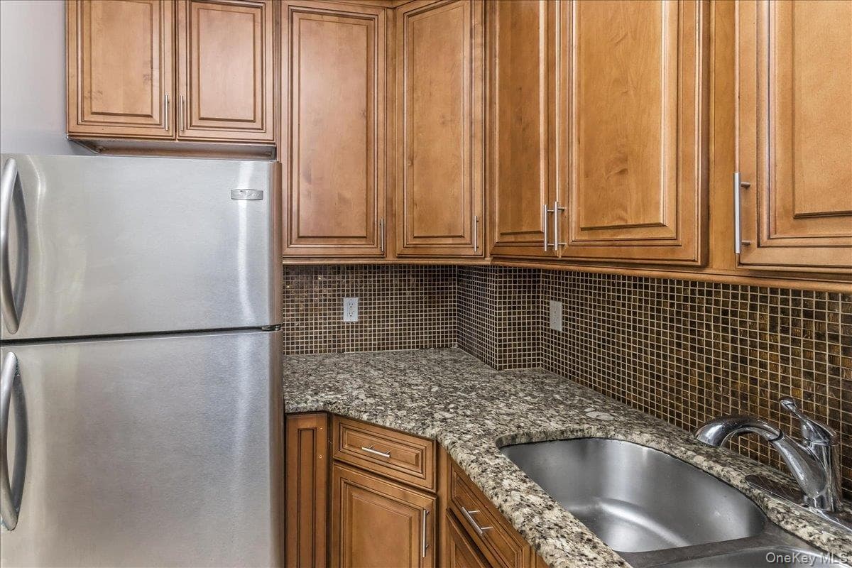 8424 Lefferts Boulevard Unit: 2C thumbnail 12