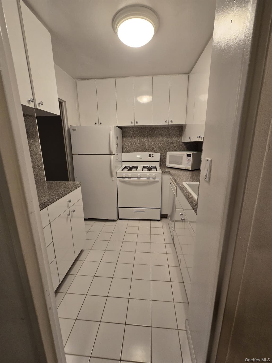 463 Summit Avenue Unit: 2-A thumbnail 6