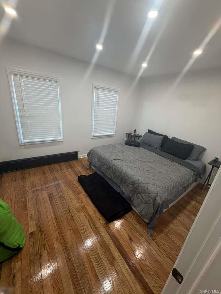 9508 Linden Boulevard thumbnail 19