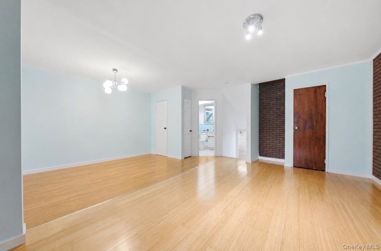 253 Newkirk Avenue thumbnail 11