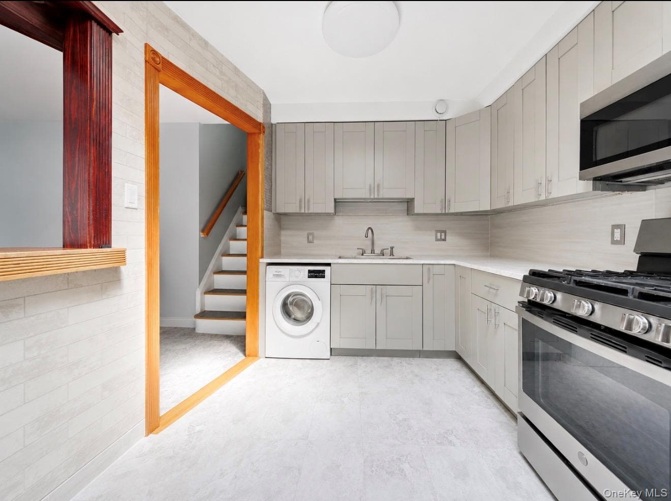 253 Newkirk Avenue thumbnail 6