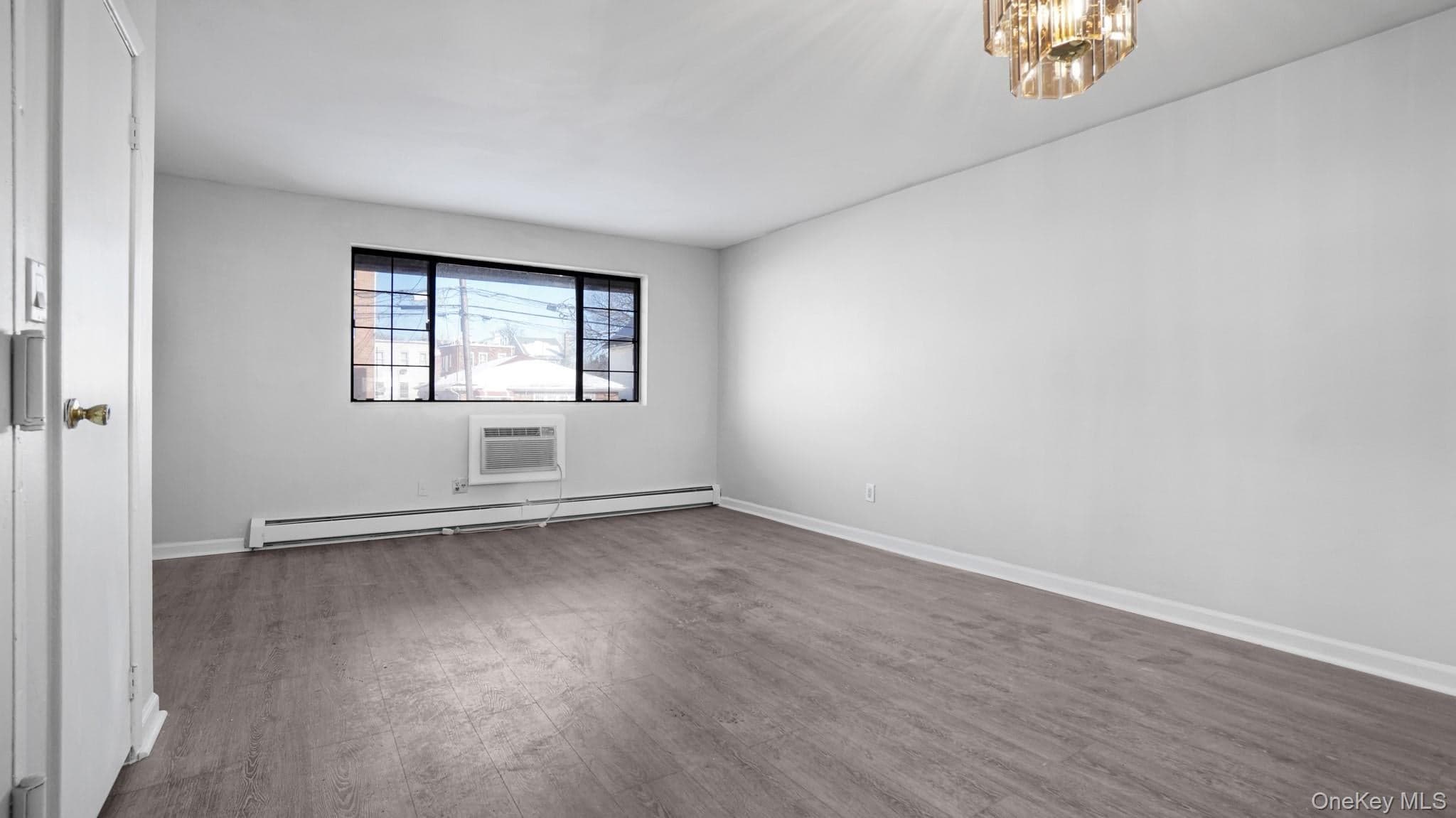 1364 E 92nd Street Unit: 101 thumbnail 5
