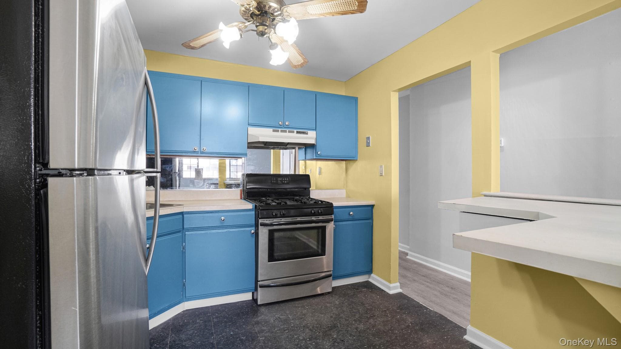 1364 E 92nd Street Unit: 101 thumbnail 8
