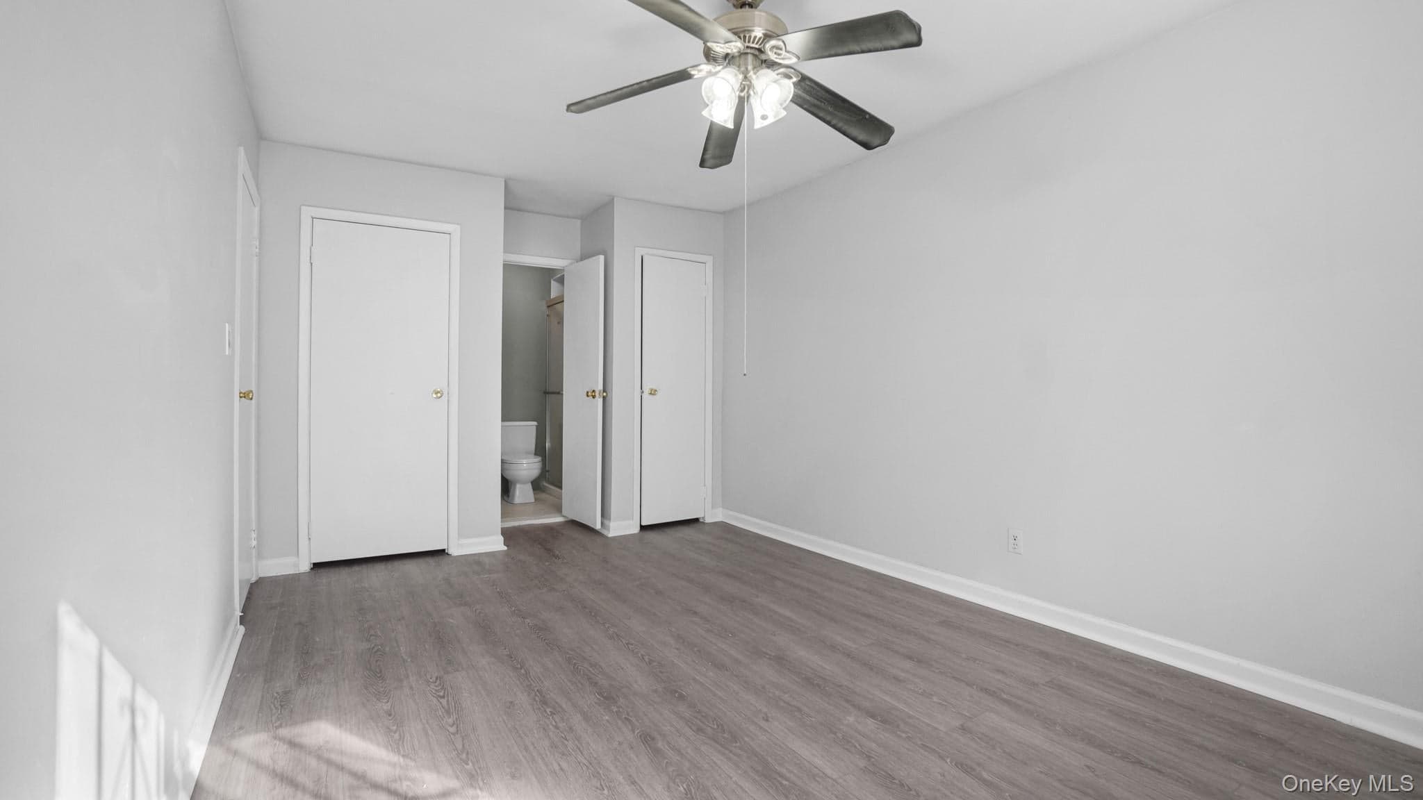 1364 E 92nd Street Unit: 101 thumbnail 10