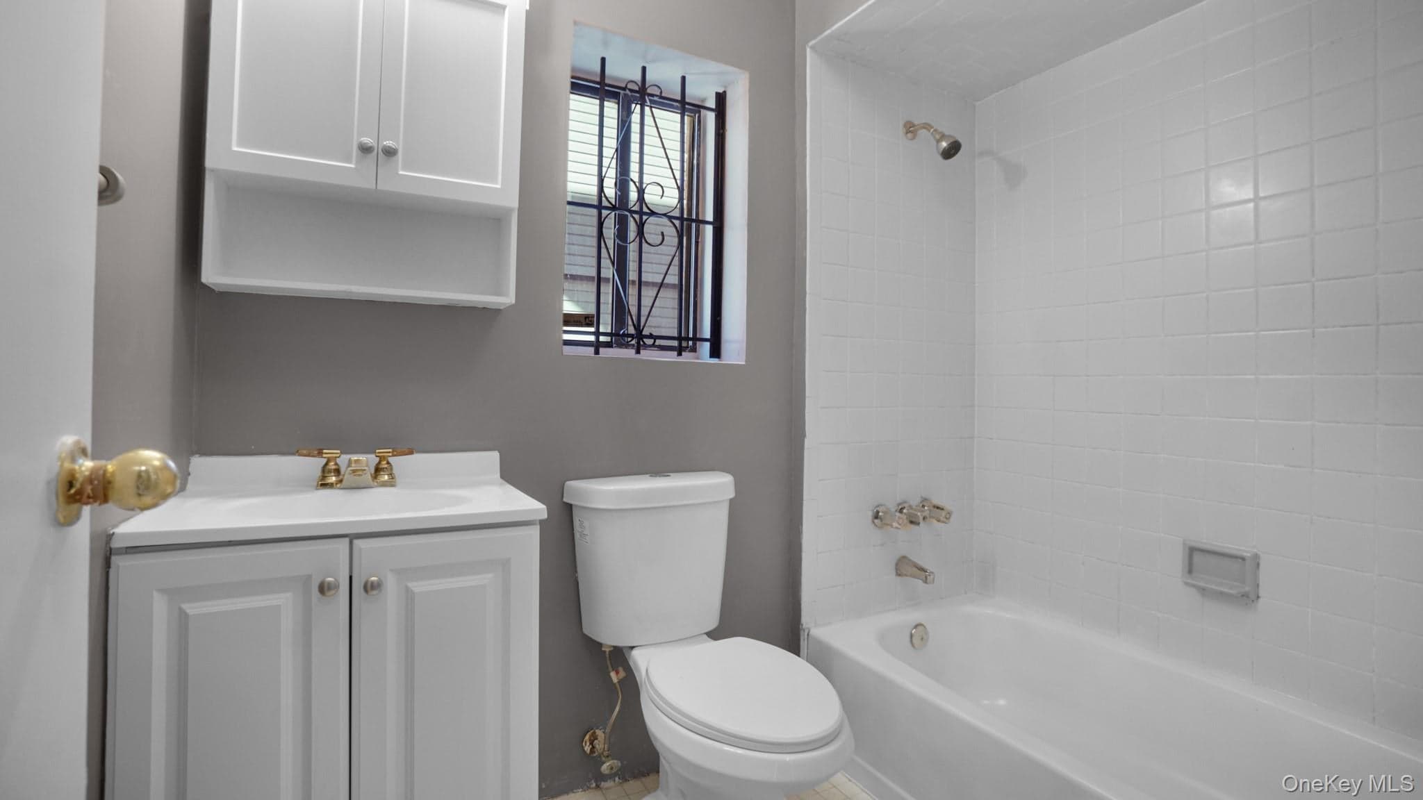 1364 E 92nd Street Unit: 101 thumbnail 18