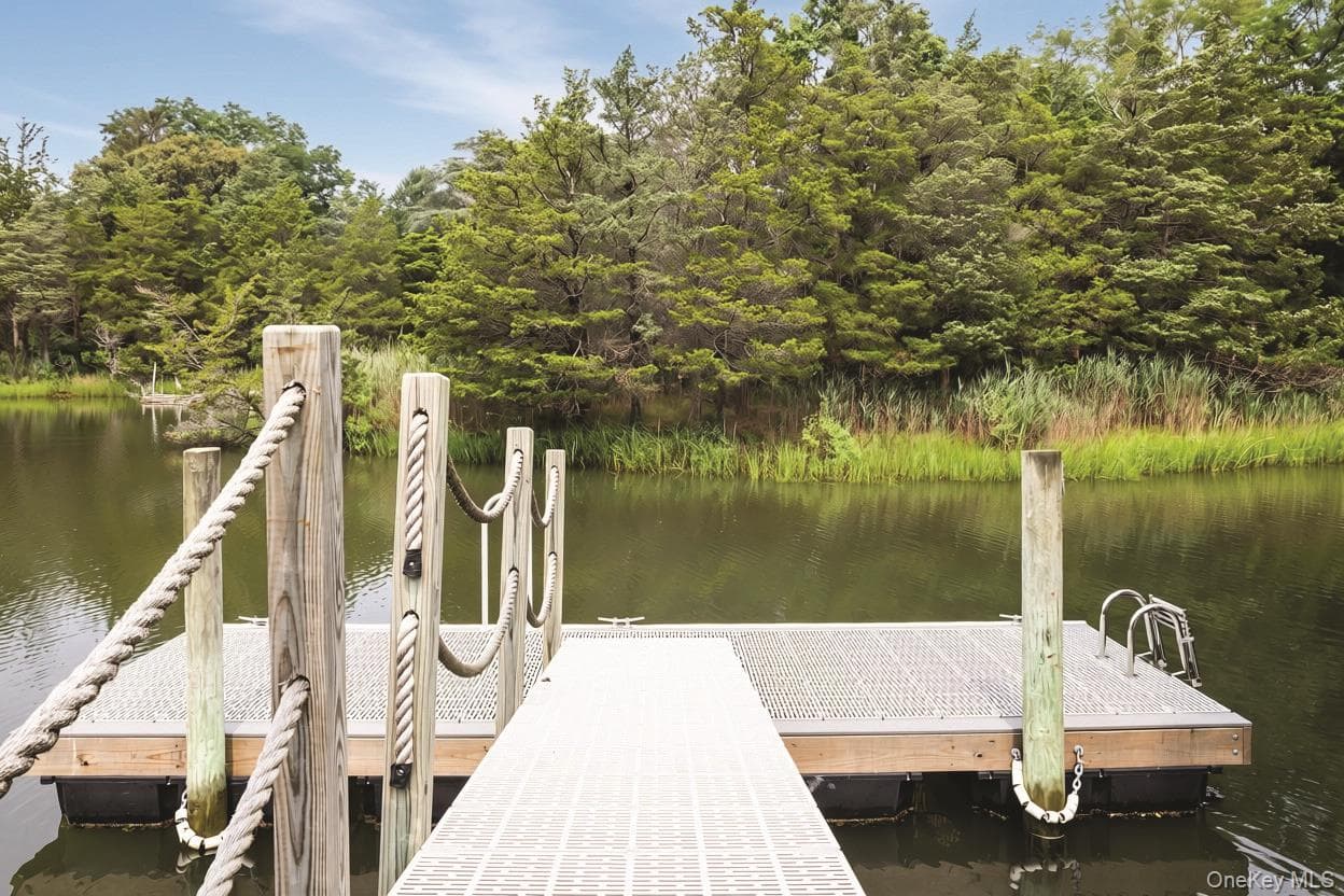 225 Lakeside Drive thumbnail 24