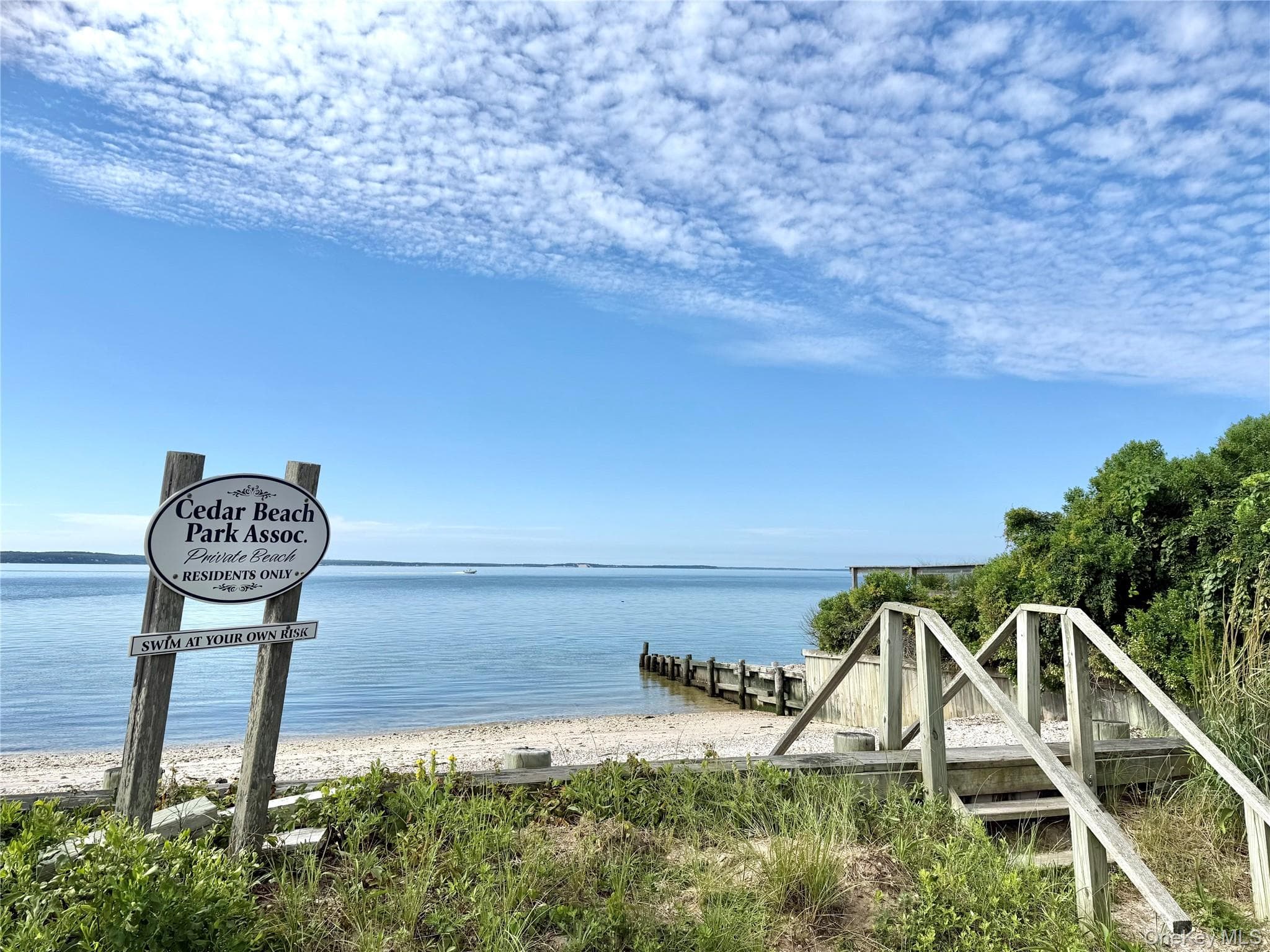 225 Lakeside Drive thumbnail 26