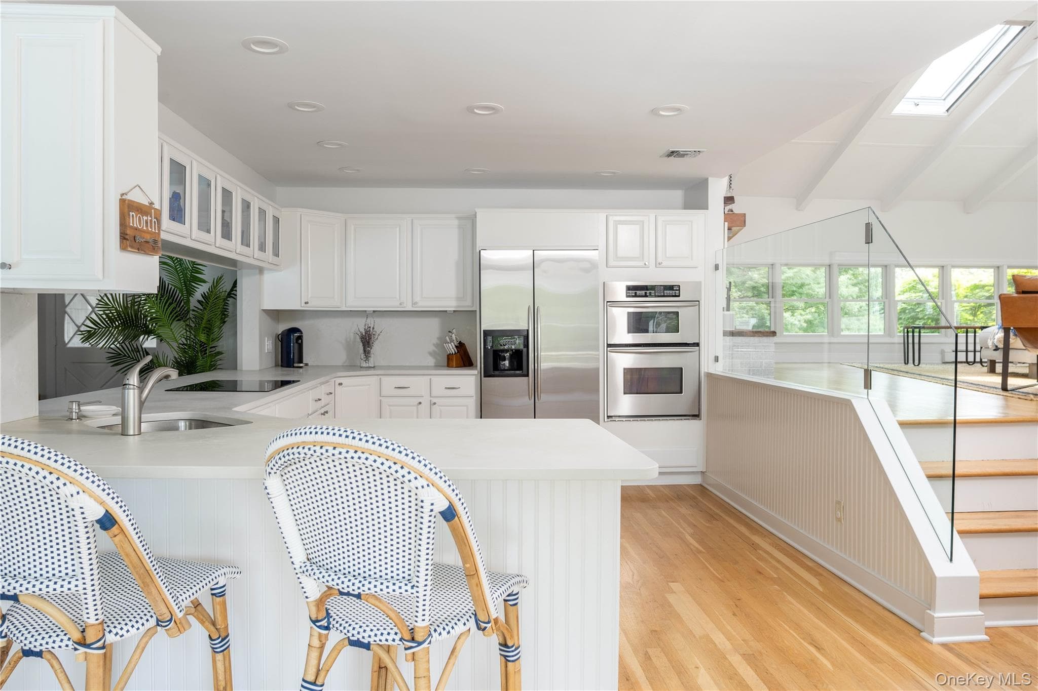 225 Lakeside Drive thumbnail 9