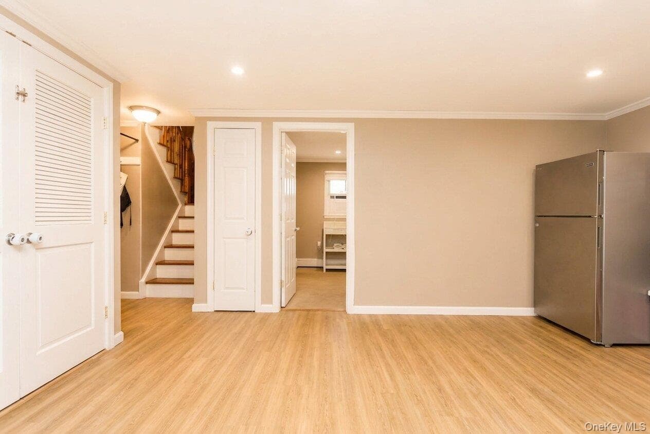 132 Hilltop Road thumbnail 43