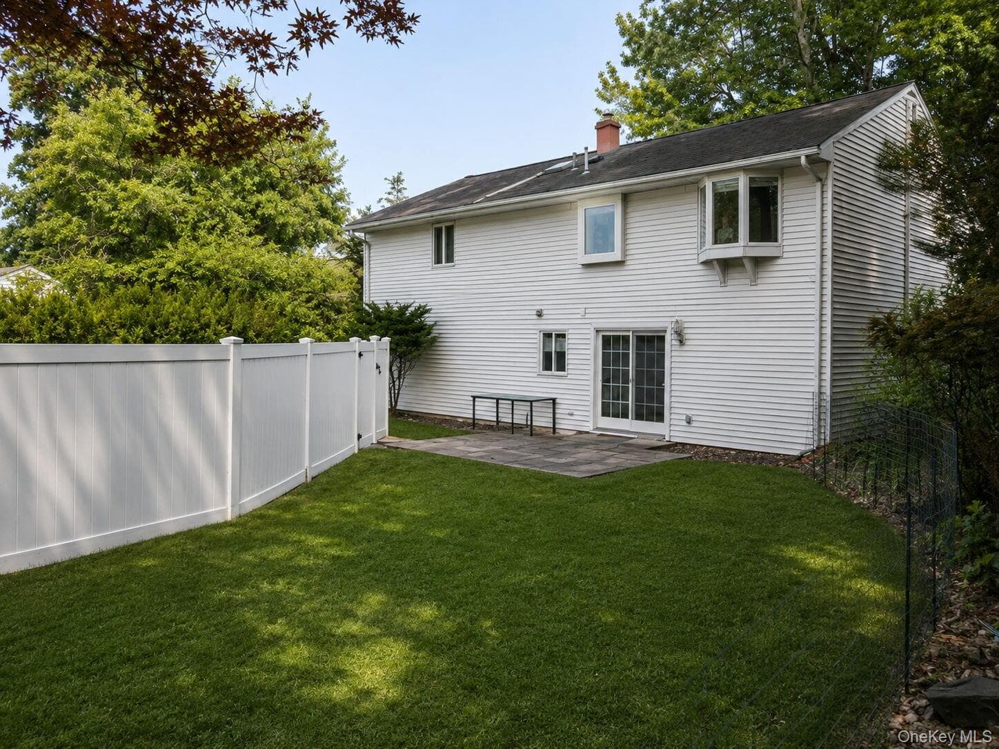 132 Hilltop Road thumbnail 9